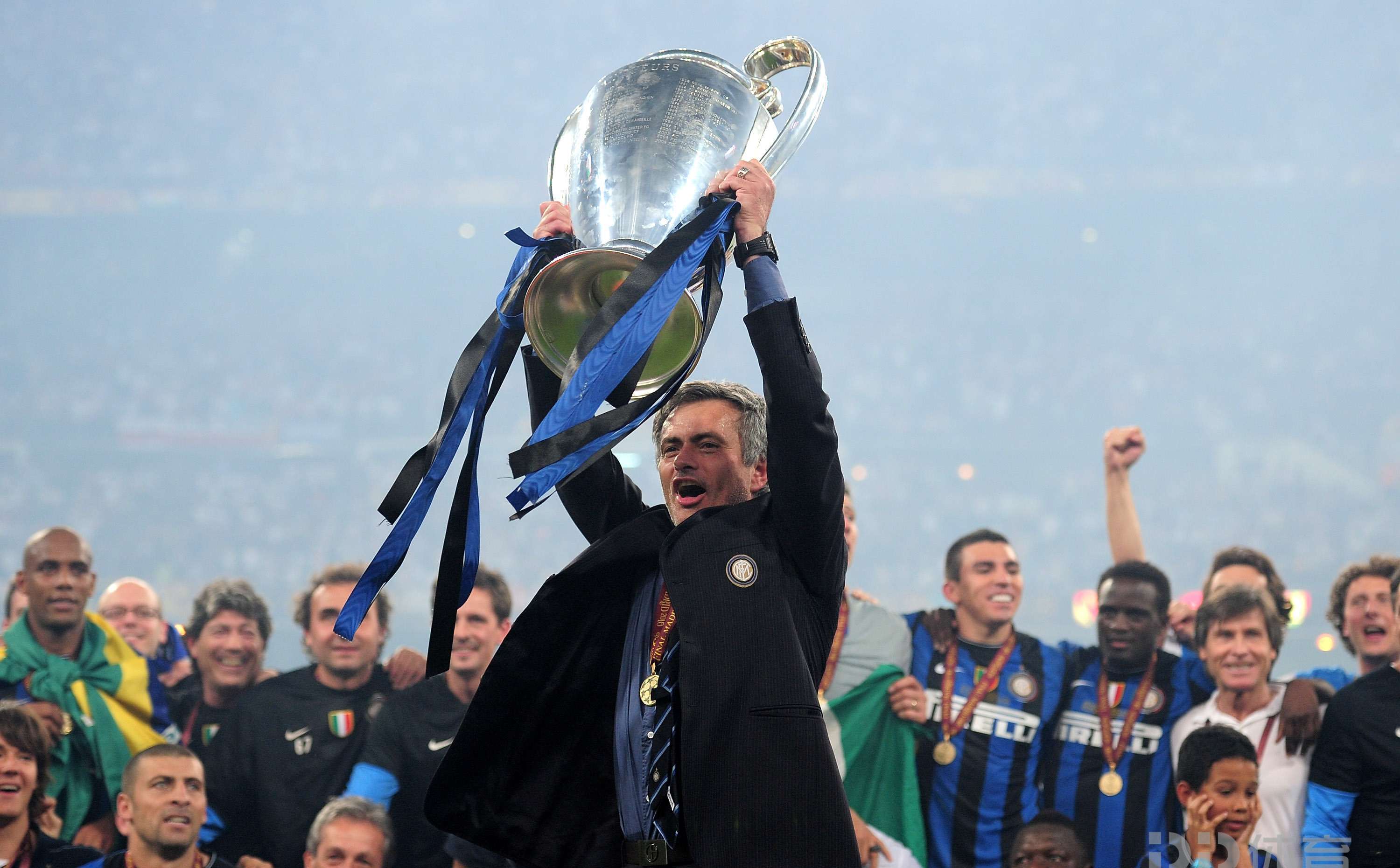 九游中国-穆里尼奥指挥曼联出征欧洲冠军联赛